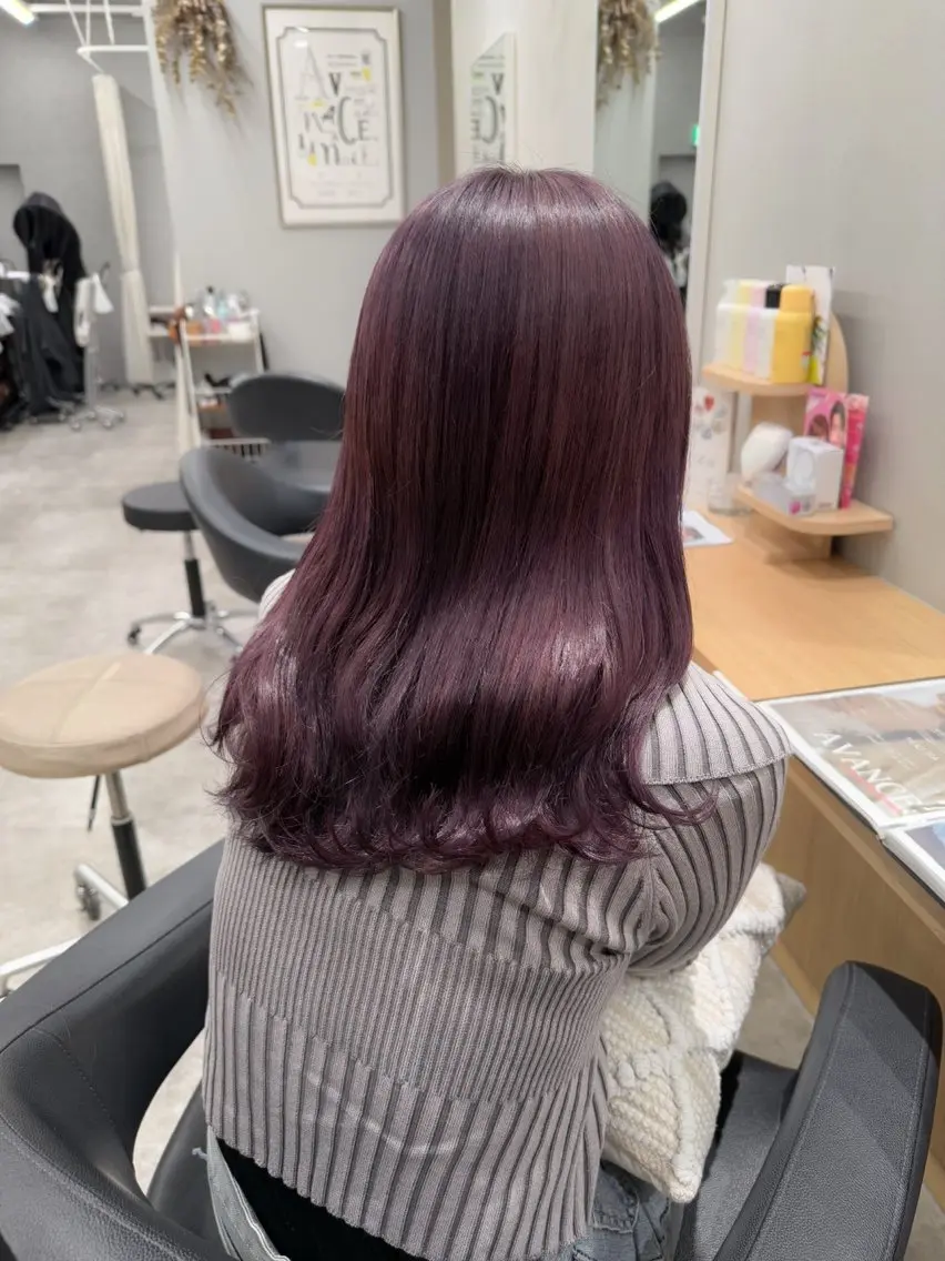 ミディアム カラー ブリーチ ラベンダーカラー ヘアカラー トリートメント 巻ける髪質改善🫧ハ イライト/永田汰伊智のヘアスタイル