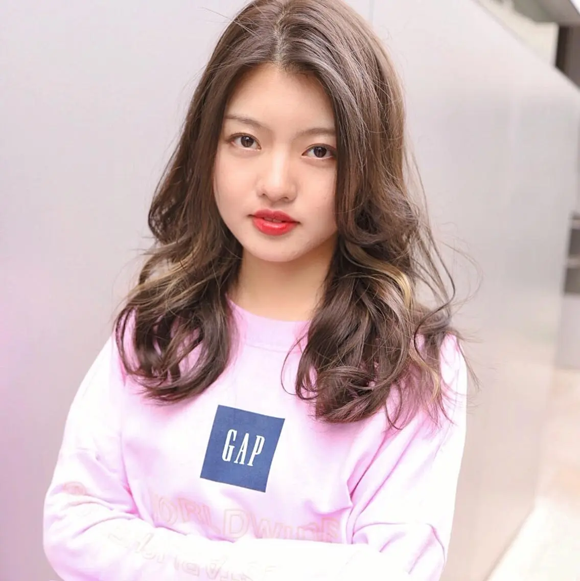 セミロング カラー パーマ ヘアアレンジ トレンドヘア🩶 艶髪🩶yoshiのヘアスタイル