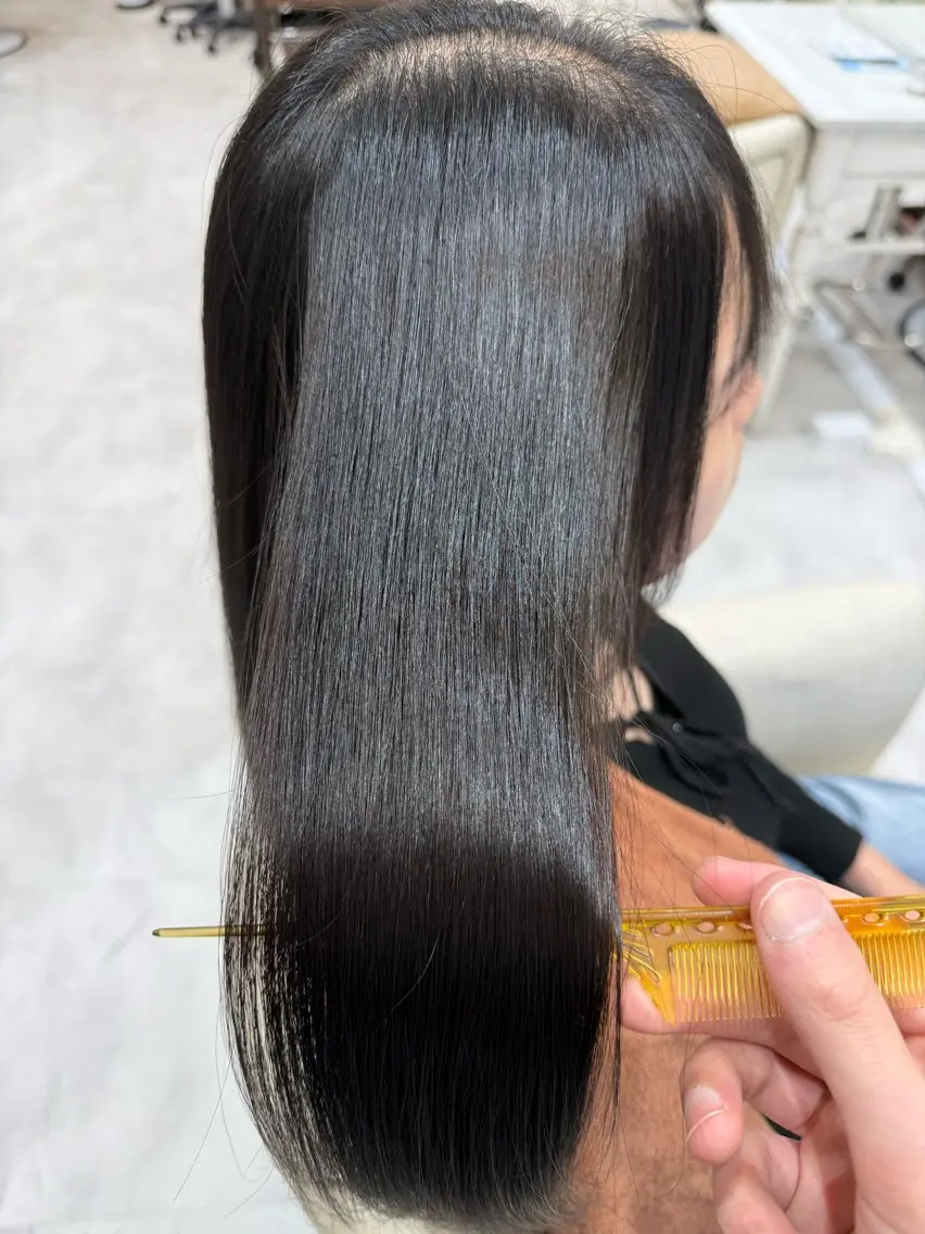 ロング カット ヘアカラー 縮毛矯正 トリートメント Barrel 天王寺 YUUのヘアスタイル