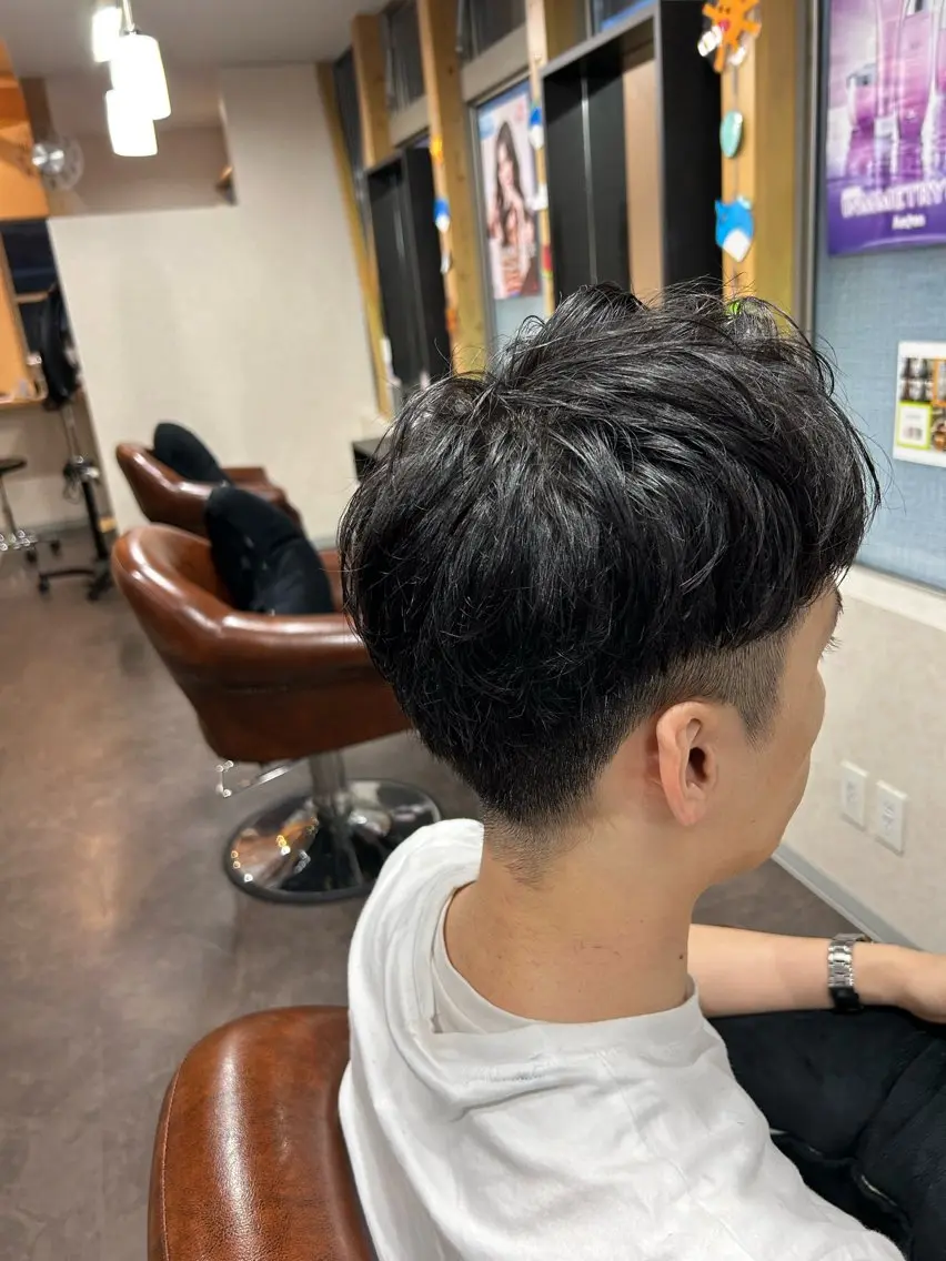 メンズ カット 国府田 裕のヘアスタイル