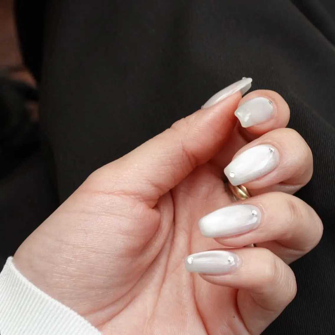 ネイル マグネットネイル ストーンネイル marina. nailのネイルデザイン