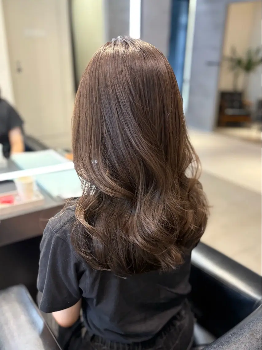 ミディアム 髪質改善・水素カラー ARIA（ému）のヘアスタイル