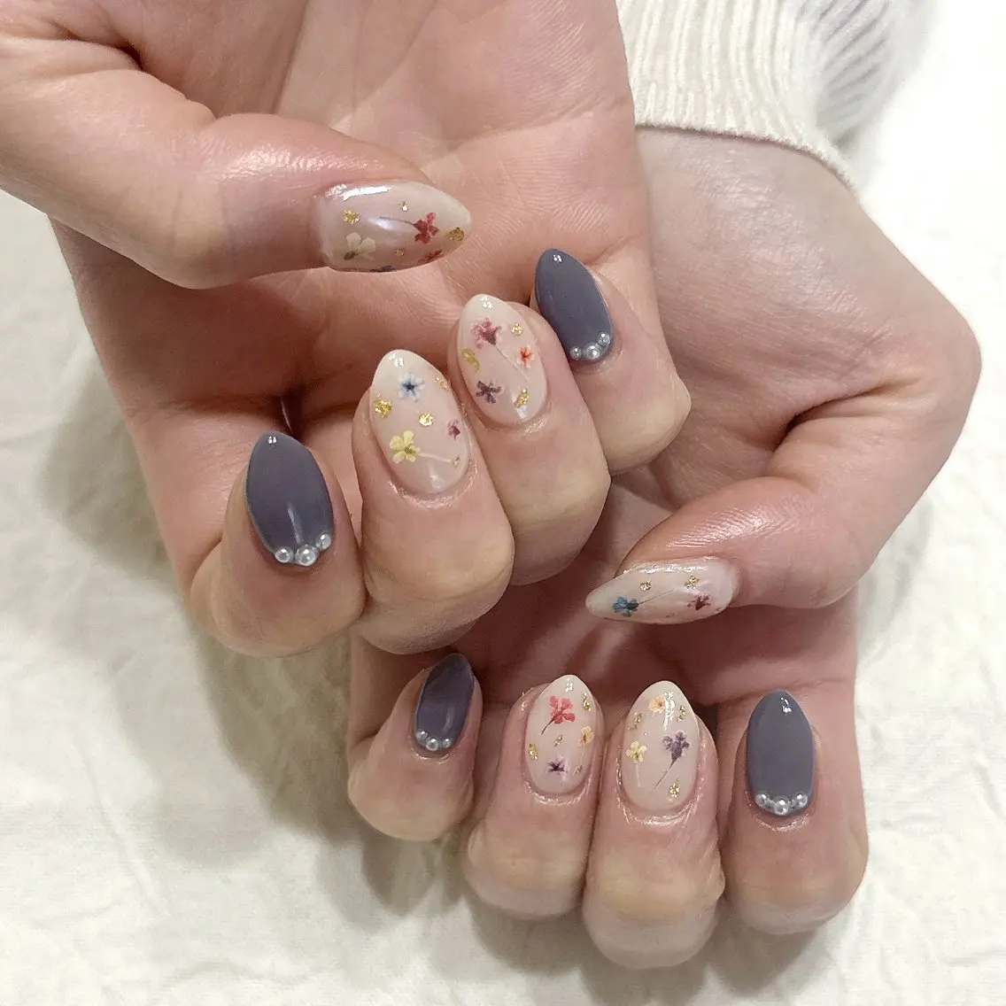 ネイル 春ネイル ホワイト ハンドネイル peaberry nailのネイルデザイン