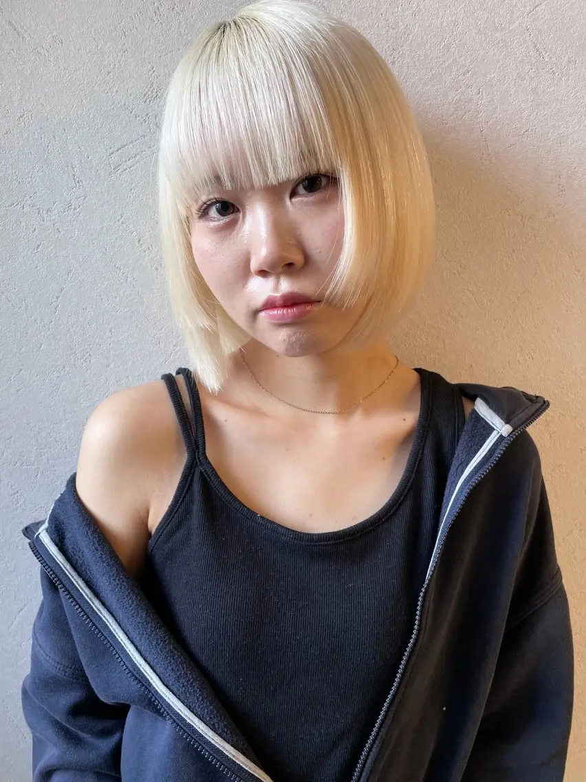 ショート カラー ブリーチ 抜きっぱなしブロンド ブロンド ヘアカラー トリートメント ヘアセット レイン🌏🌱 似合わせ/ハイトーンのヘアスタイル