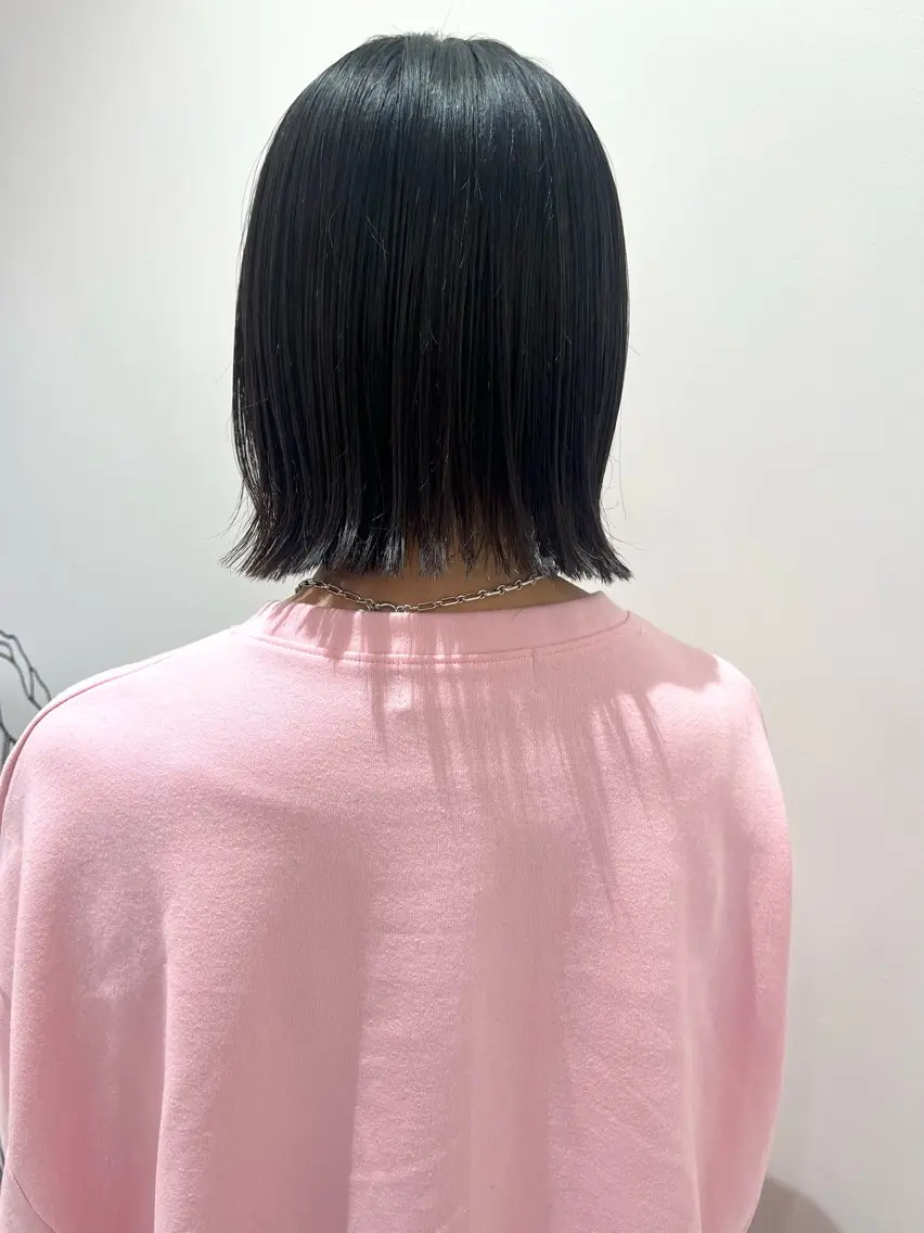 ショート ヘアアレンジ ボブ くせ毛 外ハネヘア カット 🌷ボブ/髪質改善 ストレートのヘアスタイル