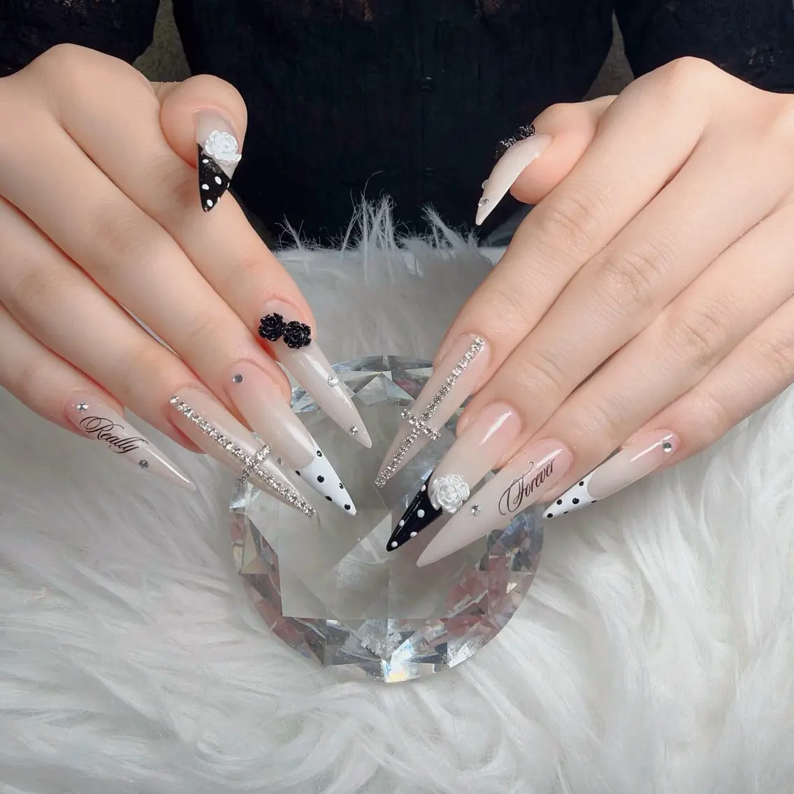 ネイル フットネイル フレンチネイル グラデーション 韓国ネイル ロングネイル ハンドネイル Hani Nail Salonのネイルデザイン