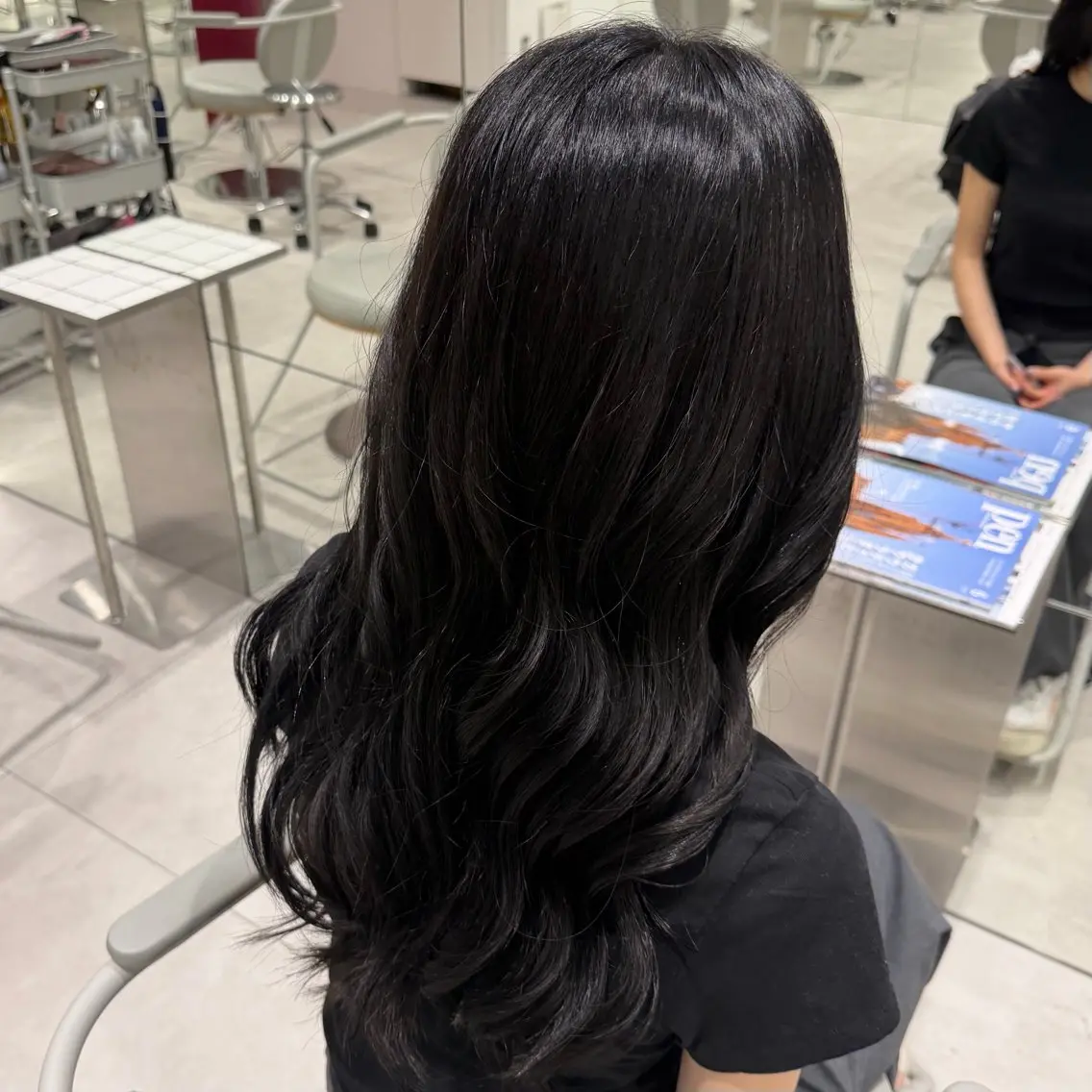 セミロング カラー おとあ 𐙚のヘアスタイル