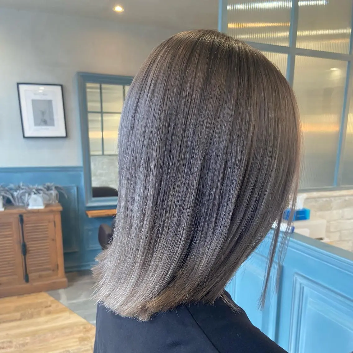 ショート カラー ヘアアレンジ ブリーチ ケアブリーチ 透明感カラー ダブルカラー ハイトーンカラー 川崎のカラー職人🥣 kentaのヘアスタイル