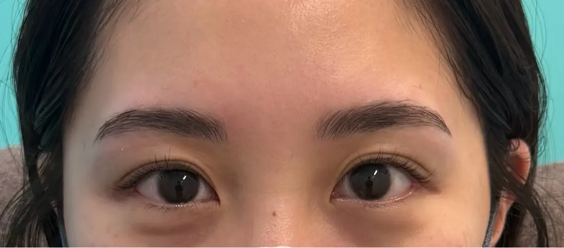 アイブロウ 眉毛ワックス脱毛 I's浦安 泉澤李里のマツエク・マツパデザイン