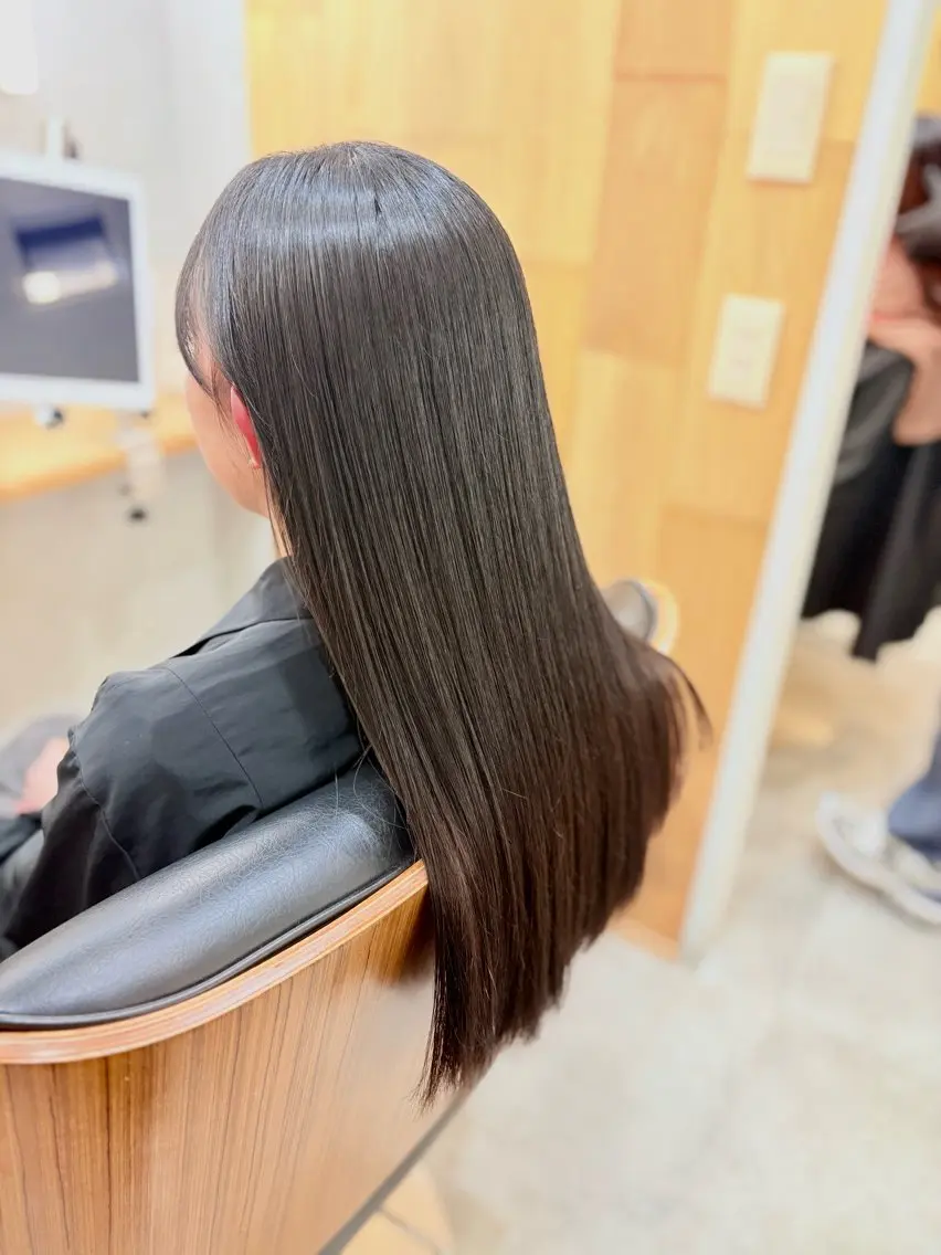 ロング 白鳥 正孝のヘアスタイル