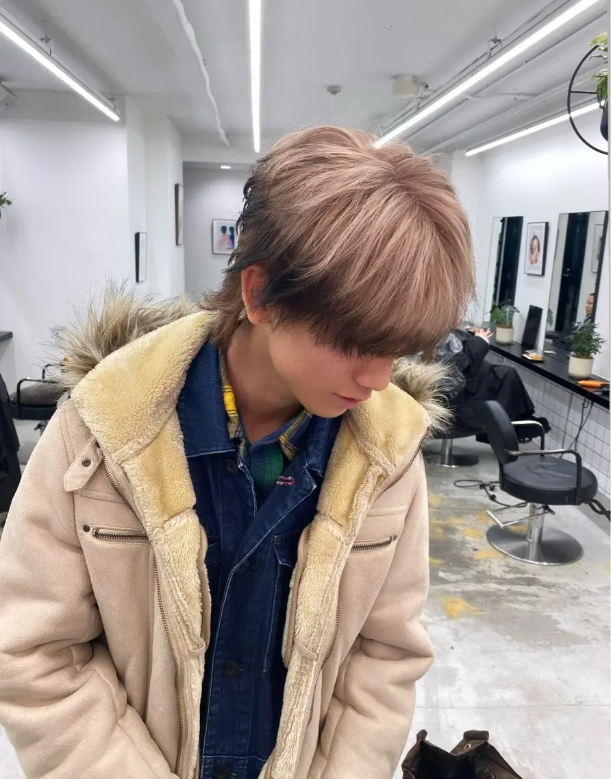 カラー メンズ ベージュカラー 黒髪 デザインカラー JILL🌟 せいゆのヘアスタイル