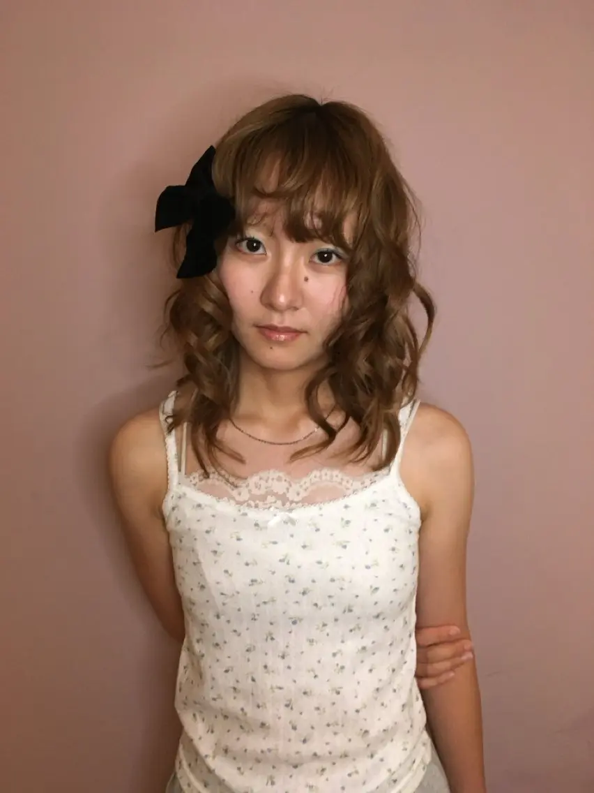 セミロング カラー ヘアカラー MONA kurea🐾のヘアスタイル