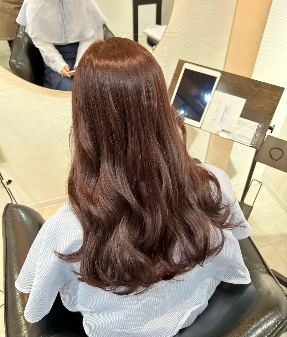 ミディアム カラー カット ヘアカラー トリートメント 🤍透明感/韓国風 🤍サクラギヒトミのヘアスタイル