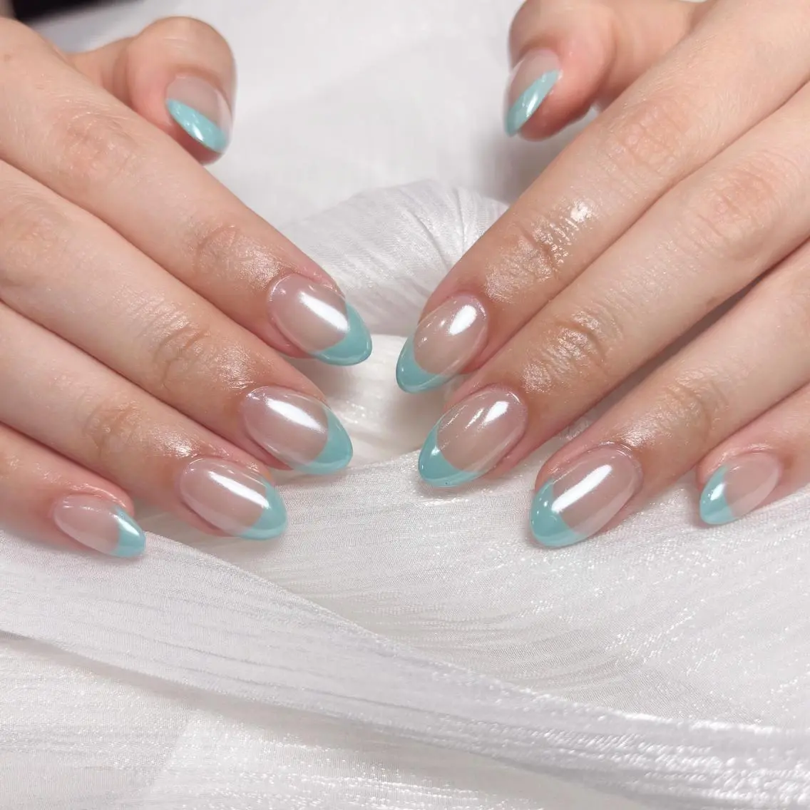 ネイル フレンチネイル ミラーネイル ハンドネイル 綾香 Nail高円寺のネイルデザイン
