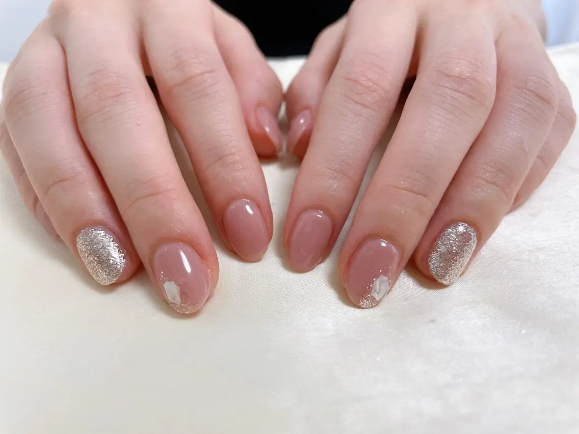 ネイル ハンドネイル mogunail &blowのネイルデザイン