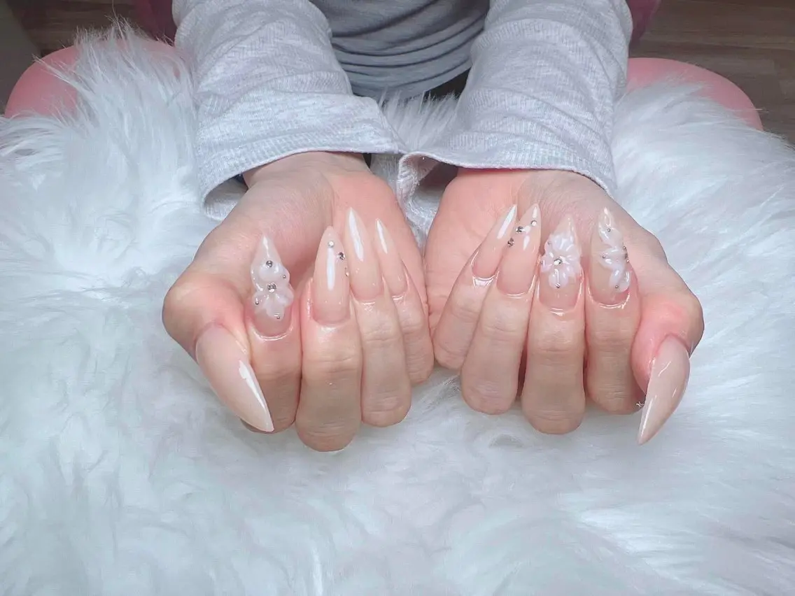 ネイル 韓国ネイル 水色 マグネットネイル ニュアンスネイル オフィスネイル ハンドネイル Hana Rose Nailのネイルデザイン