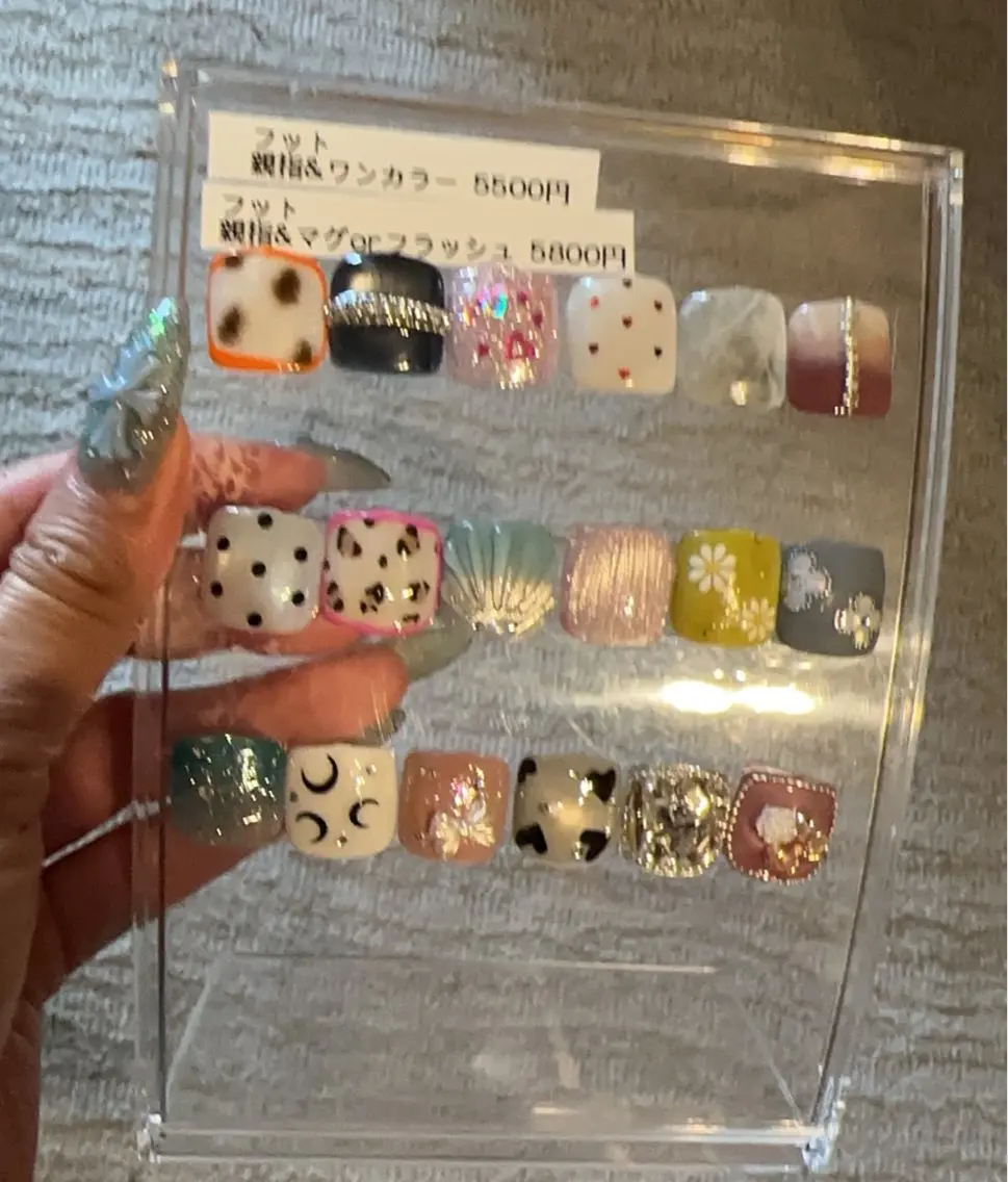 ネイル フットネイル nail salon OnRのネイルデザイン