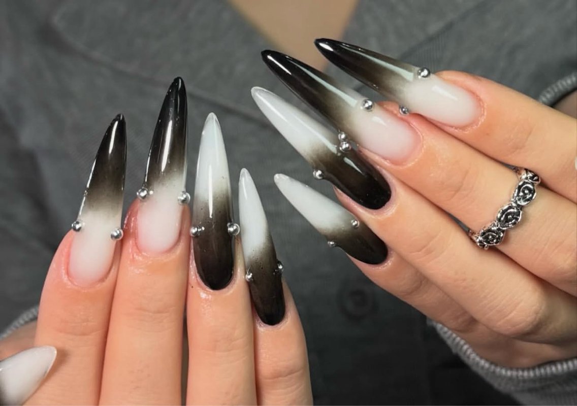 ネイル ハンドネイル NiJi Nailsのネイルデザイン