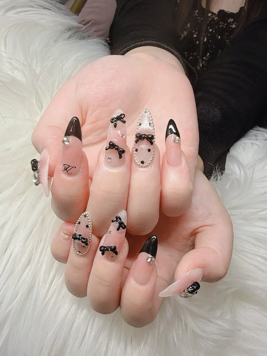 ネイル Lee Nailsのネイルデザイン