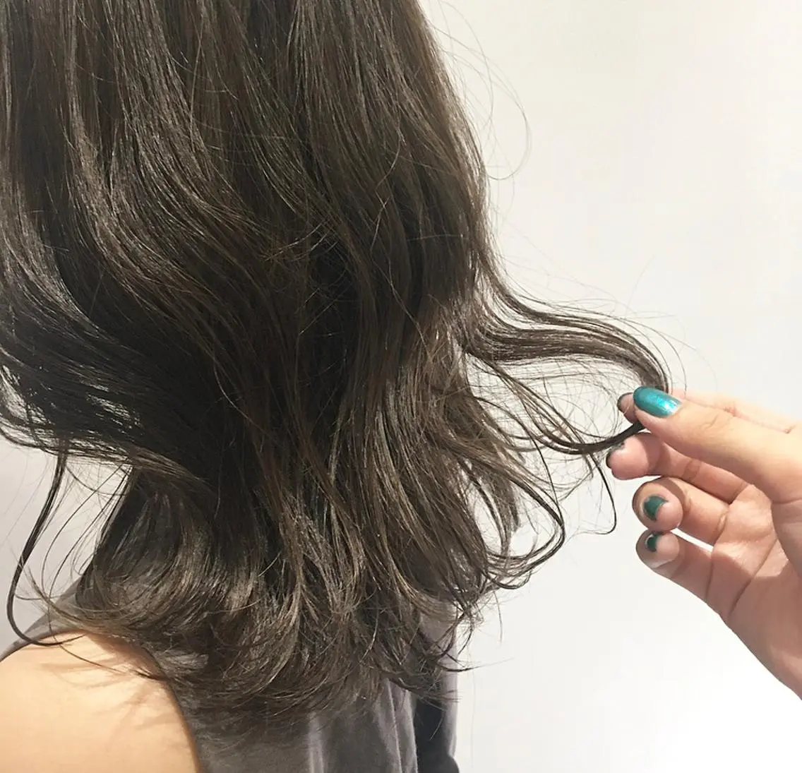 ミディアム ハイライト カット ヘアカラー トリートメント 狩野 羅夢のヘアスタイル