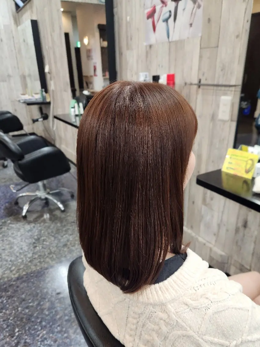 ロング カラー ブラウンカラー 岩瀬 未来のヘアスタイル