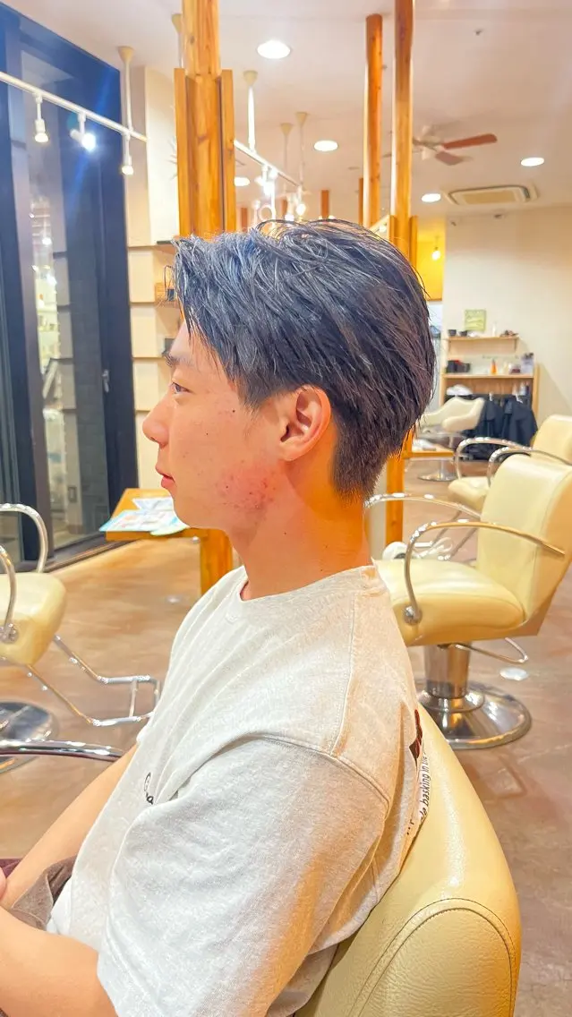 メンズ 刈り上げ しみず ちかえのヘアスタイル
