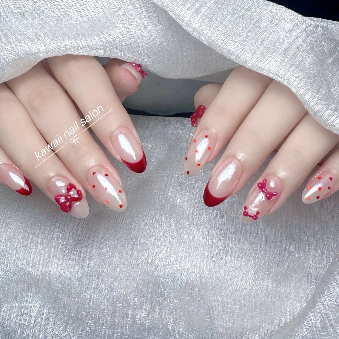 ネイル ドット フレンチネイル 韓国ネイル マグネットネイル オフィスネイル Kawaii Nail Salonのネイルデザイン