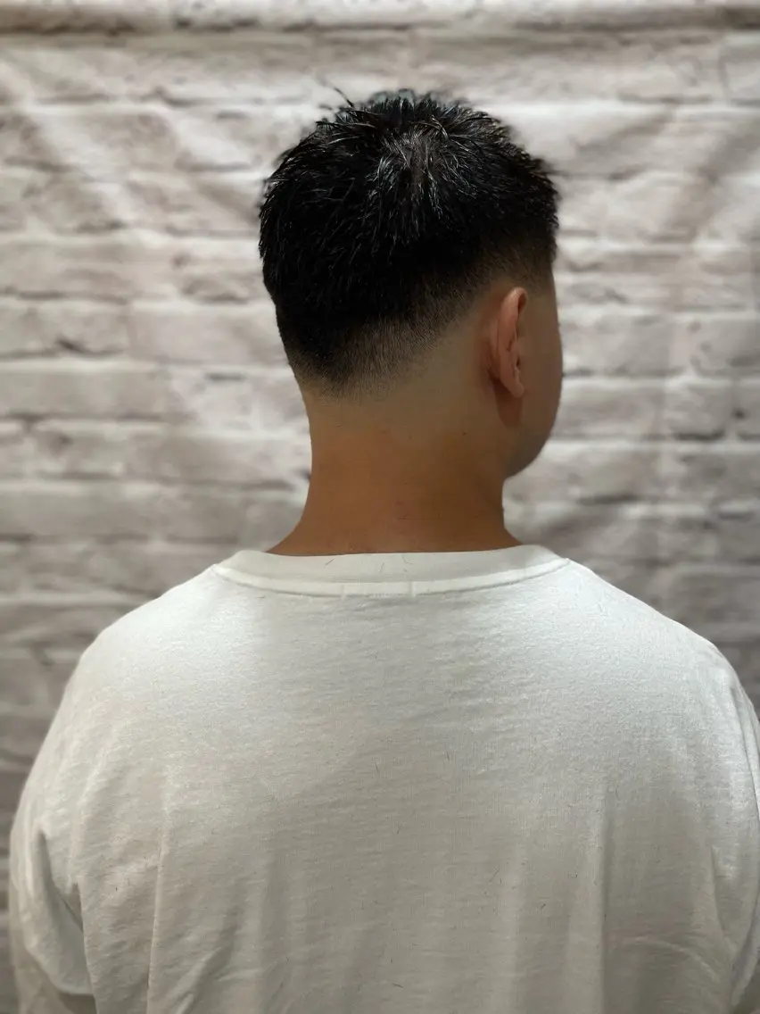 ショート メンズ カット 無料メンズカット❗️ 岡本晟我のヘアスタイル