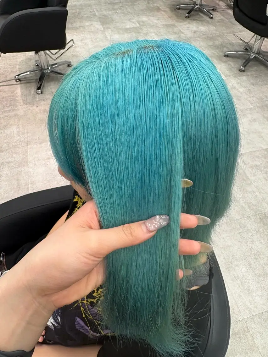 カラー トレンドスタイル/ Shizukuのヘアスタイル