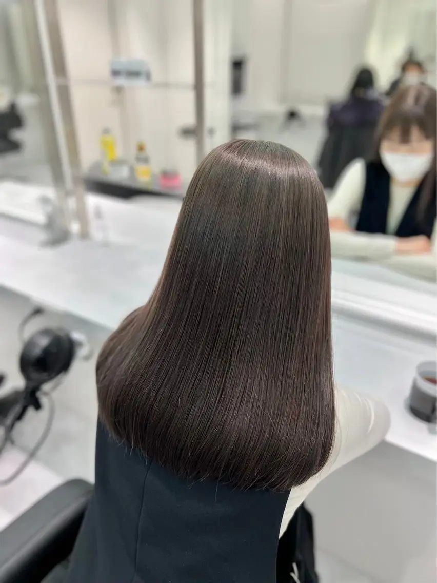 ロング カラー ヘアアレンジ 🫧モテる💗ダメー ジレスハイトーン🫧のヘアスタイル