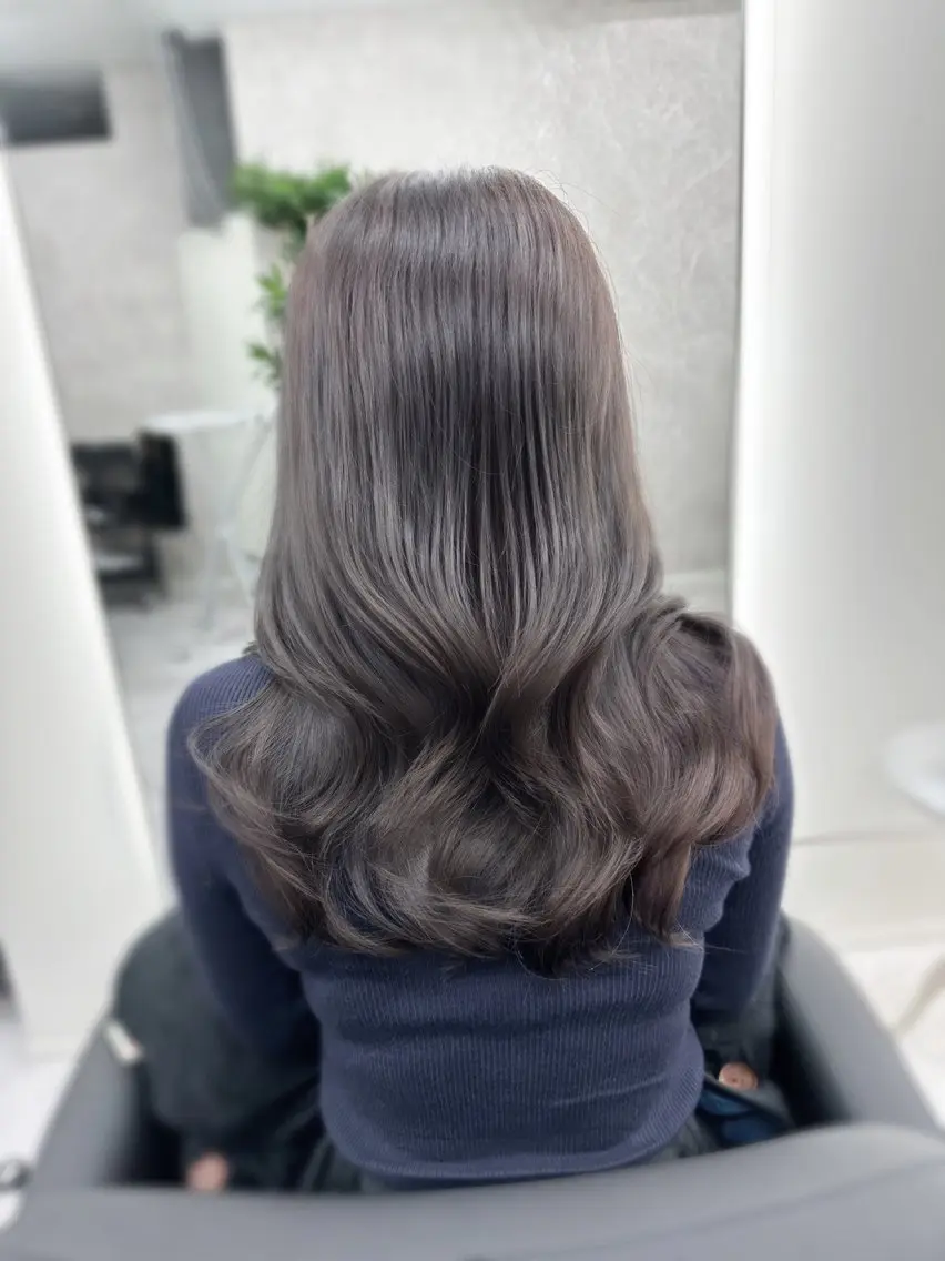 セミロング 顔まわりレイヤー 顔周りカット 韓国風ヘア レイヤーカット カット ヘアカラー トリートメント 田之上千尋/透明感 ブリーチなし/韓国風のヘアスタイル