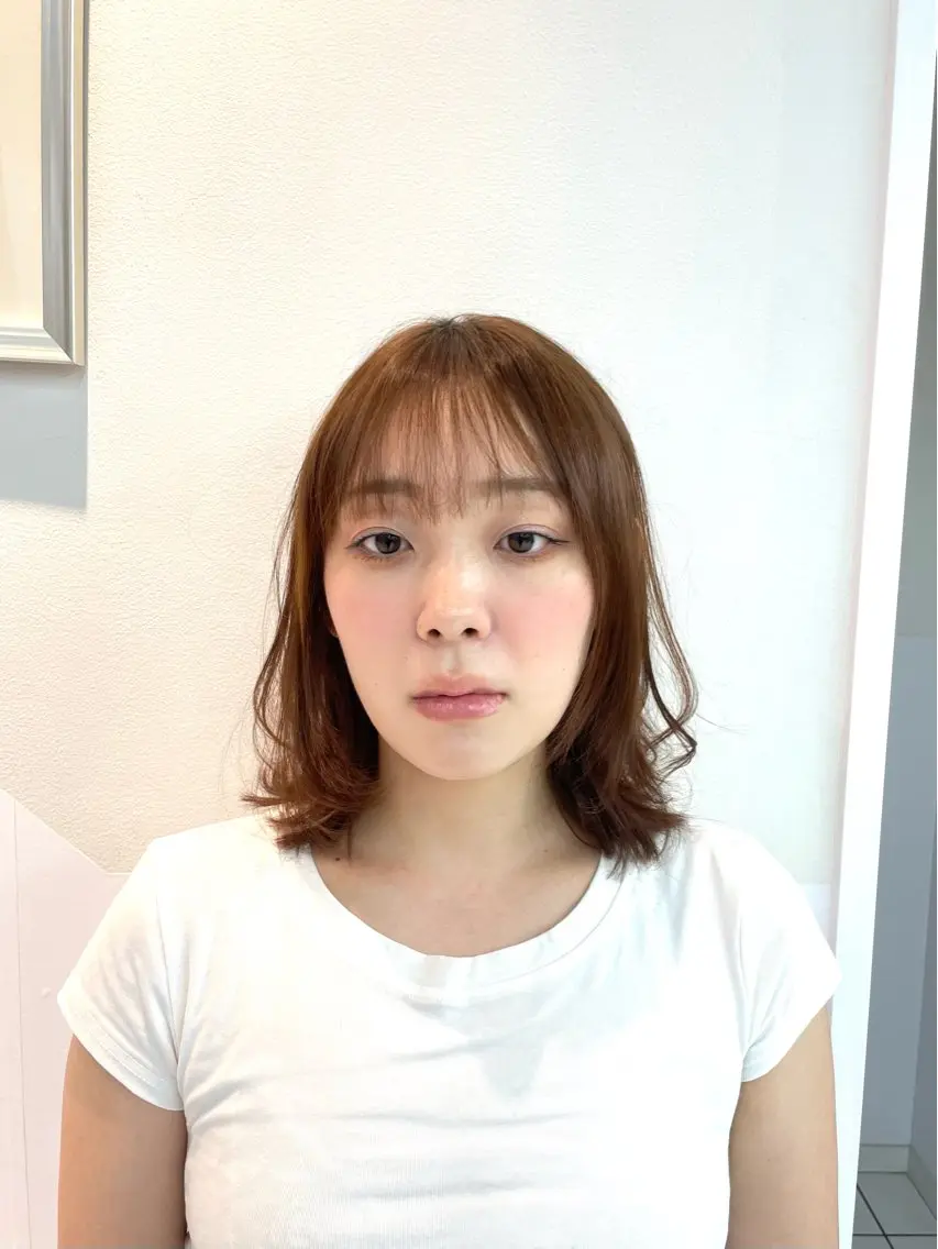 ミディアム レイヤーカット 海外ヘア /　 Juanのヘアスタイル