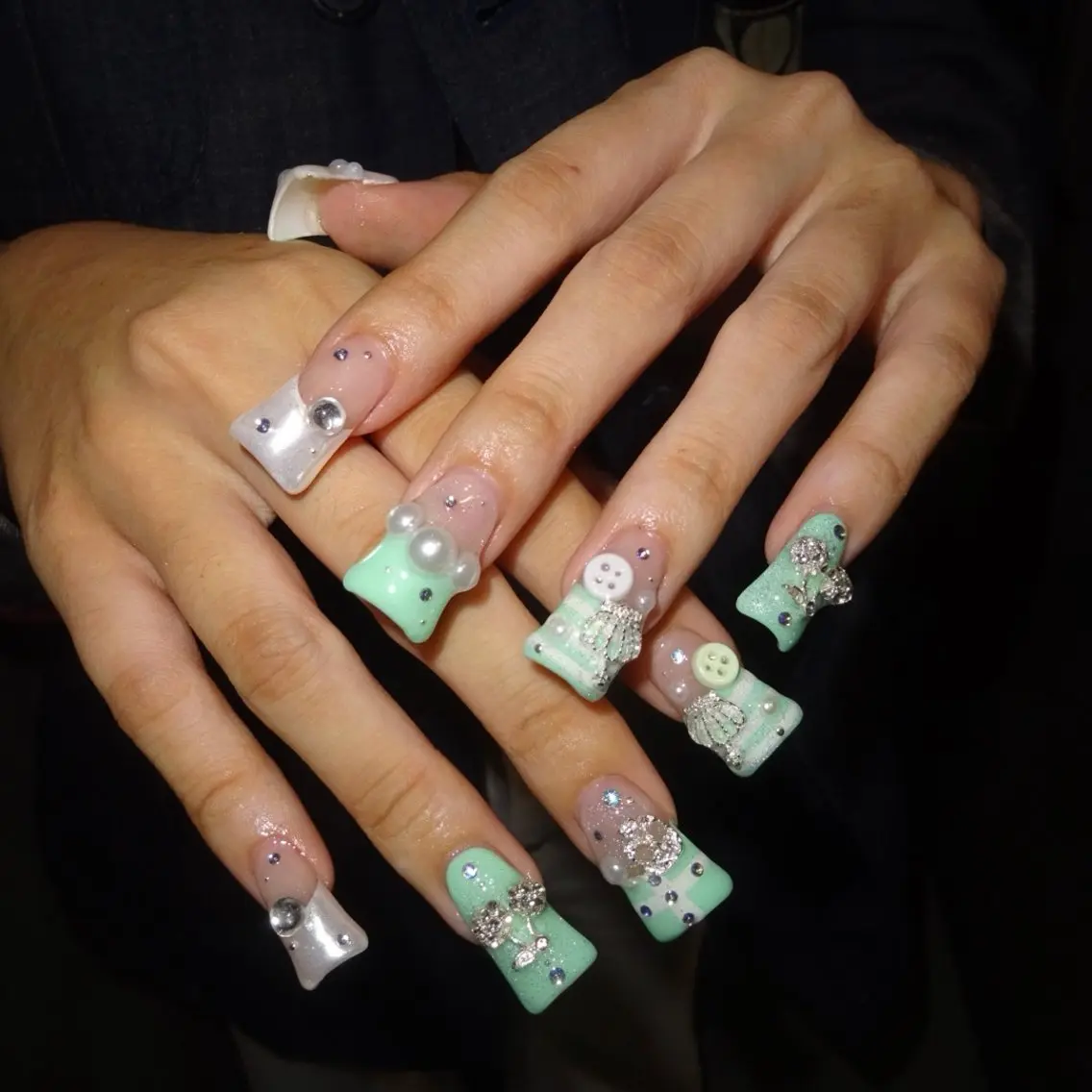ネイル ハンドネイル haku. kanaのネイルデザイン