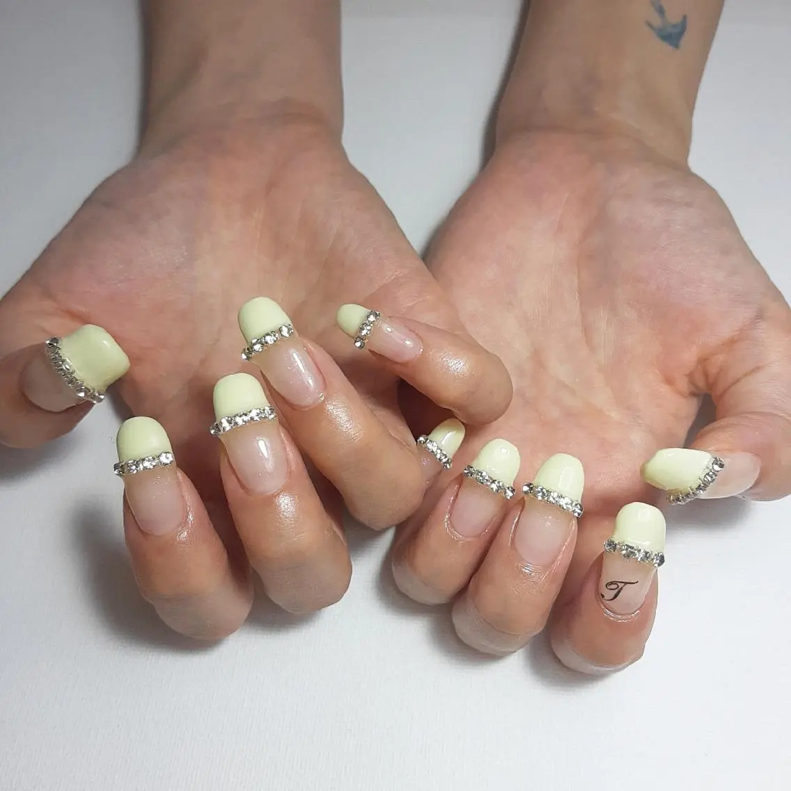 ネイル フレンチネイル ジェルネイル 持ち込み パステルネイル ショートネイル owlnail /持込みデザイン専門のネイルデザイン