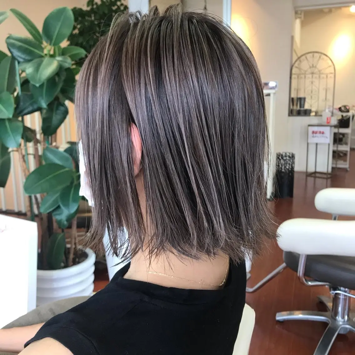 ミディアム カラー ハイライトカラー ハイライト ヨシダ トオルのヘアスタイル