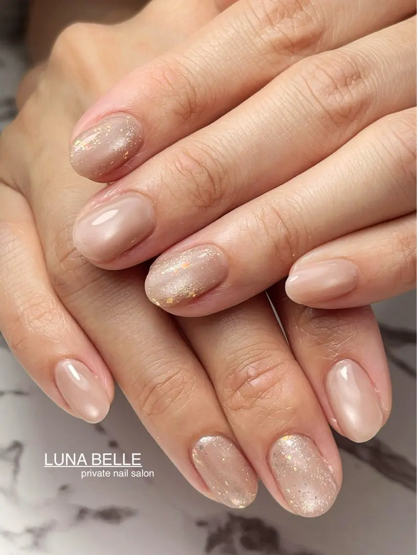 ネイル オーロラネイル ハンドネイル LUNA BELLEのネイルデザイン