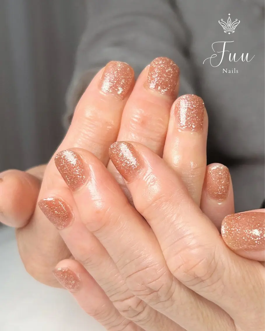 ネイル アートネイル フラッシュネイル フラワーネイル キラキラネイル マグネットネイル 犬のいるネイルサロン Fuu nailsのネイルデザイン