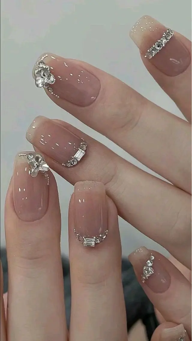 ネイル 長さ出し フレンチネイル グラデーション 韓国ネイル マグネットネイル その他(ネイル) BT HEAVEN nailのネイルデザイン