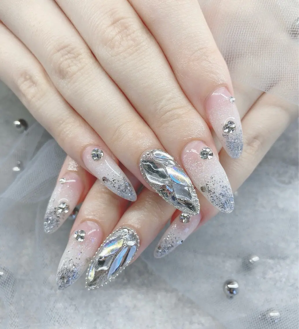 ネイル I  nail Lisaのネイルデザイン