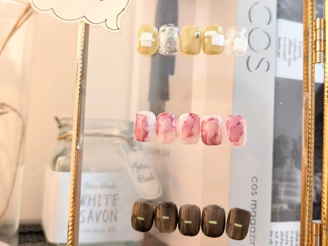 ネイル アートネイル ニュアンスネイル hali’a nailのネイルデザイン