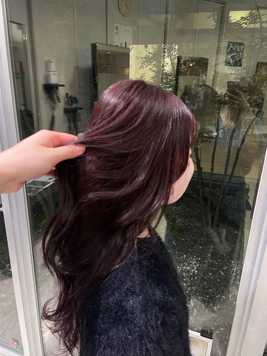 カラー ヘアカラー 尾﨑 ひよりのヘアスタイル