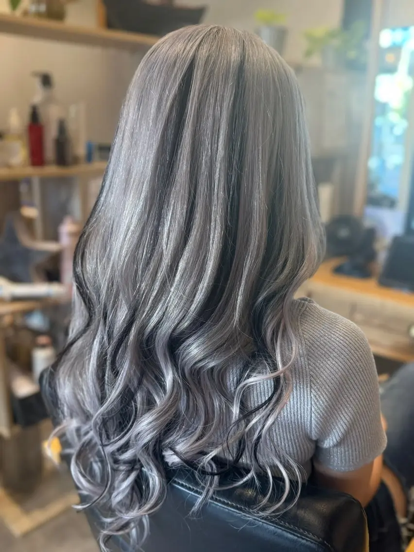ロング シールエクステ エクステ SHINYHAIR DaiCeのヘアスタイル