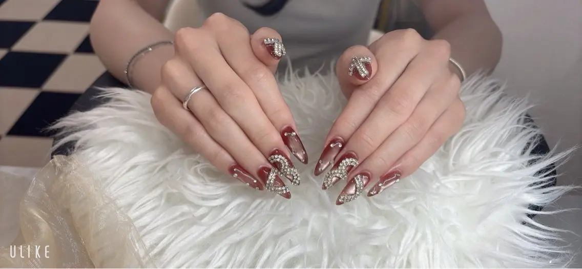 ネイル 長さ出し グラデーション 卒業式 キラキラネイル マグネットネイル ハンドネイル MAY NAIL salon高田馬場のネイルデザイン