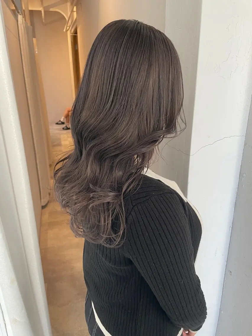 ミディアム 山岡 拓也のヘアスタイル