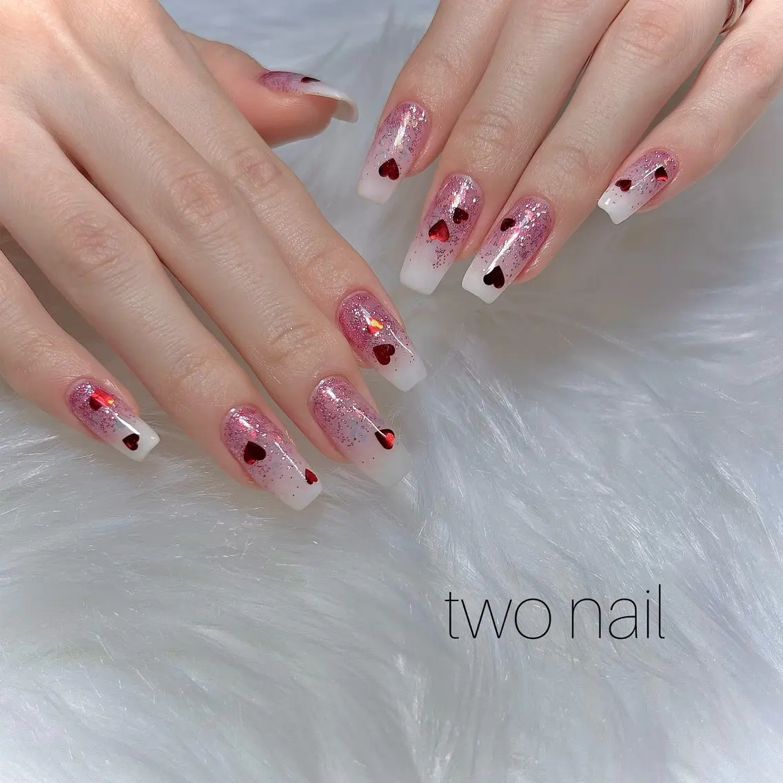 ネイル アートネイル ネイルチップ ホワイト ハンドネイル two nailのネイルデザイン
