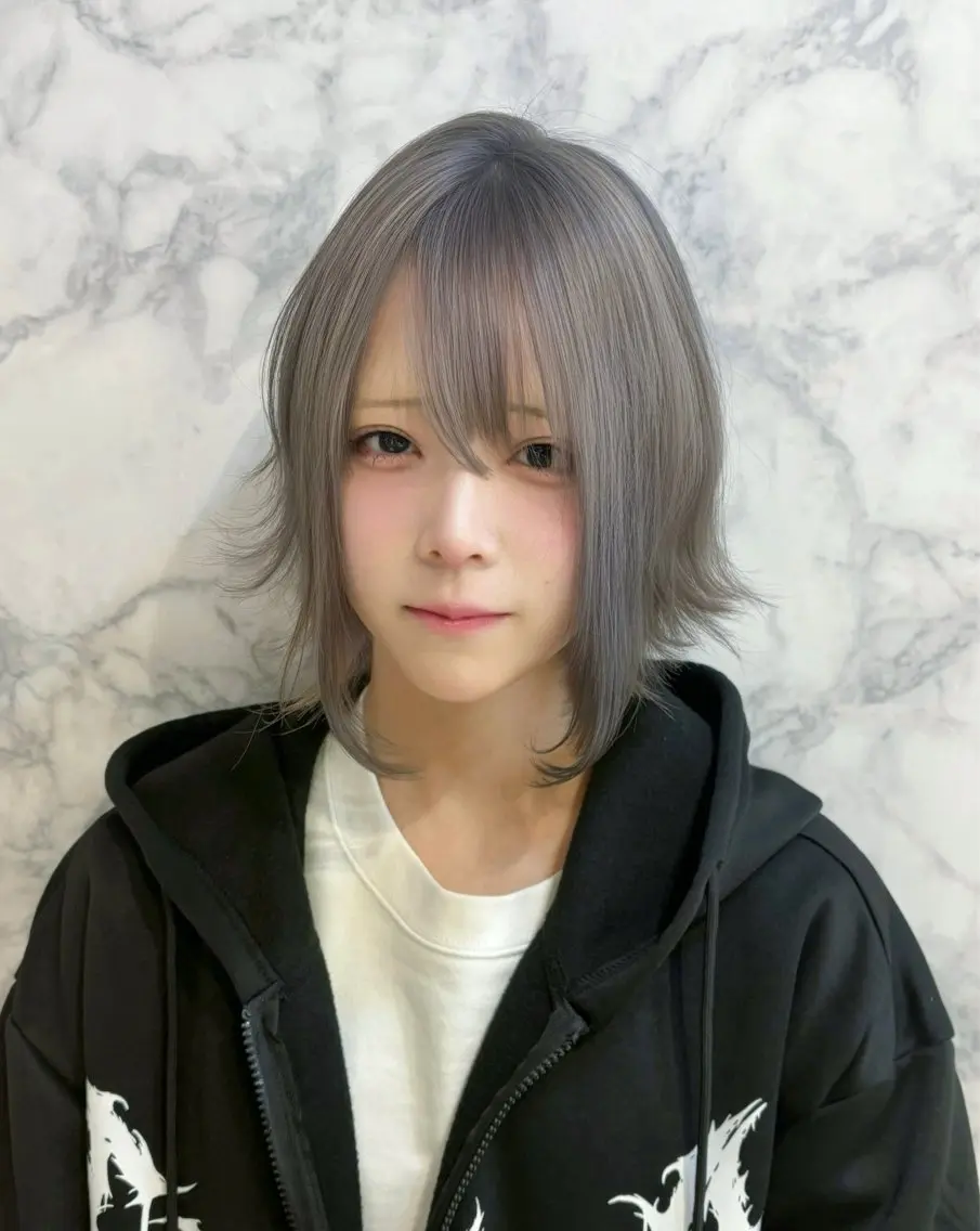 ショート カット ヘアカラー トリートメント 上尾韓国レイヤー/ 艶カラー/しの🫧のヘアスタイル