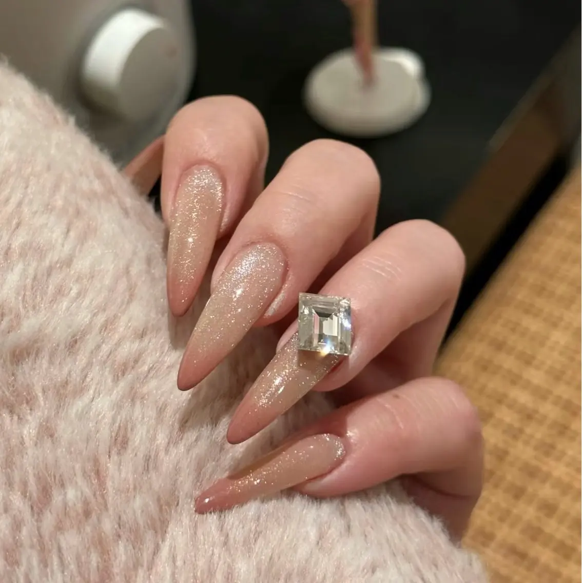 ネイル オーロラネイル フラワーネイル フットネイル フレンチネイル ジェルネイル ハンドネイル BabyYouMi nailのネイルデザイン
