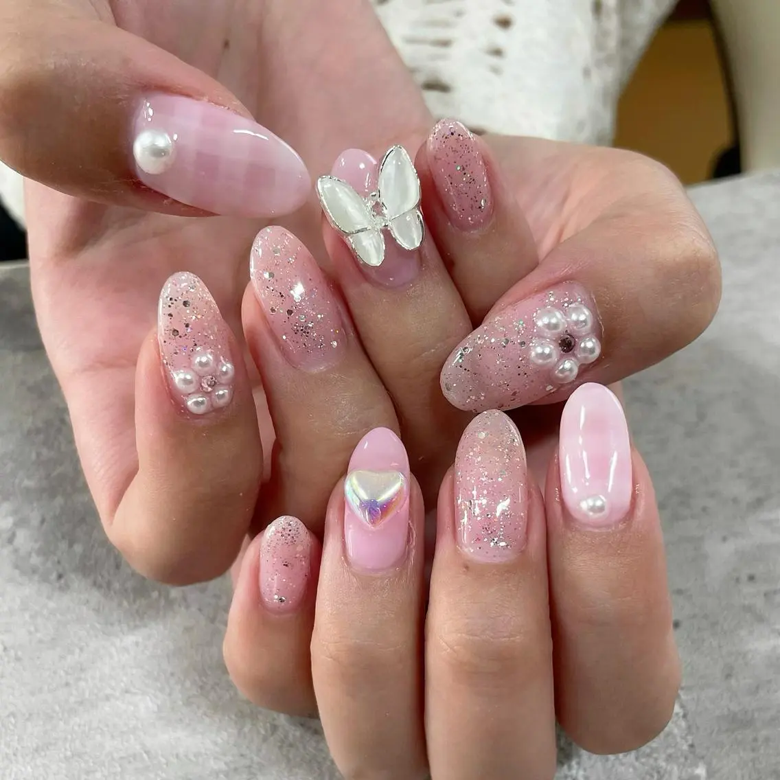 ネイル 東 千夏のネイルデザイン