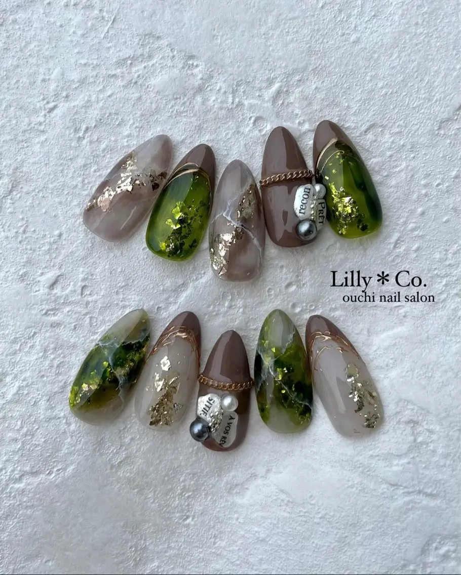 ネイル アートネイル Lilly Co.のネイルデザイン