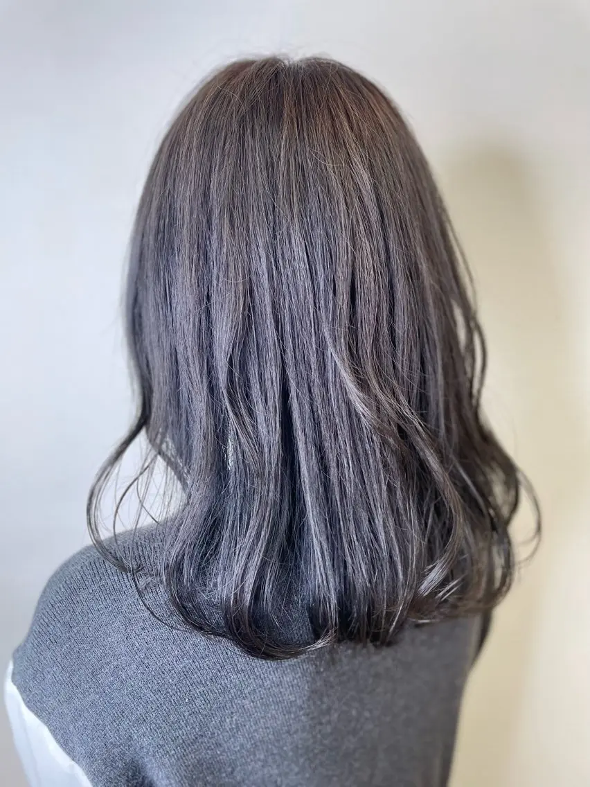 ミディアム カラー ヘアカラー 丸山 菜々子のヘアスタイル